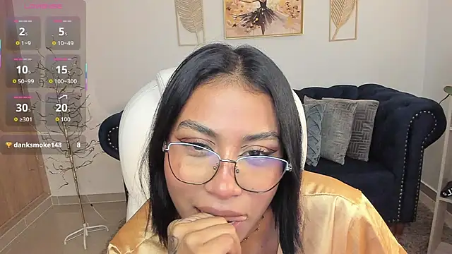 Ivyy_Moon_'s cam snapshot