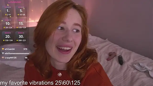 Lisafoxy_'s cam snapshot