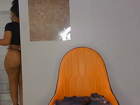 Doja_Peach's cam snapshot