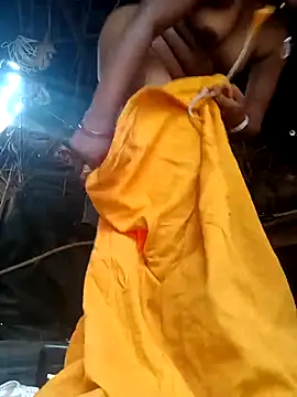 cute_diya_12 live sex cam