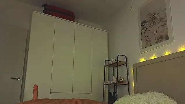 Lili_Roze_ live sex cam