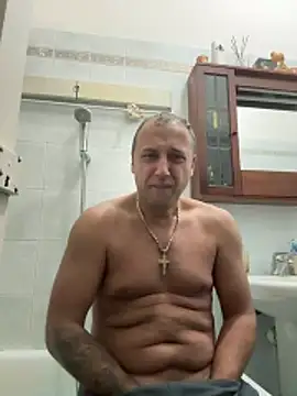 Lecatore80 live sex cam