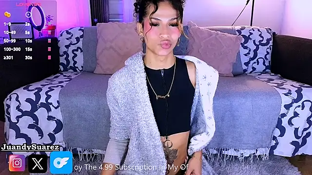 Abby_bella09 live sex cam