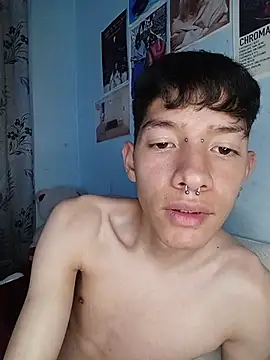 heyy_noah11 live sex cam