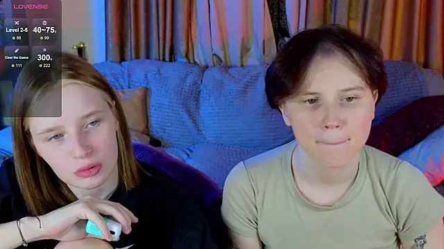 Girls_Fingers live sex cam