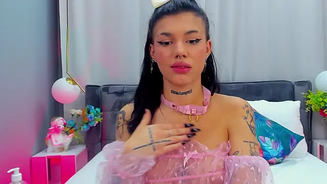 YasminWild's cam snapshot