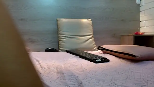 Hilarydolls's cam snapshot