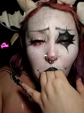 Cutegothcrybabyx live sex cam