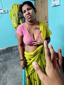 Hotty-Moni's cam snapshot