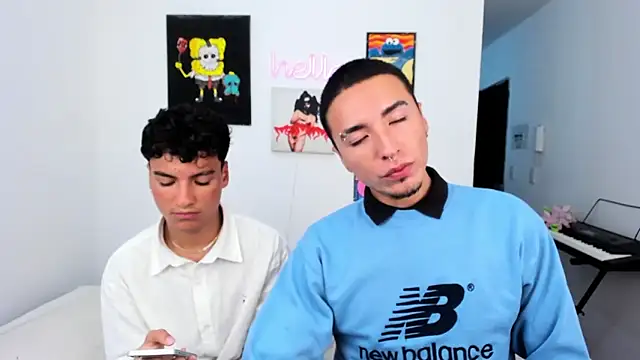 sweet_boys_xx live sex cam