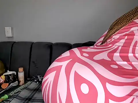 Pearl_00 live sex cam