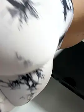 AngelinaTeller live sex cam