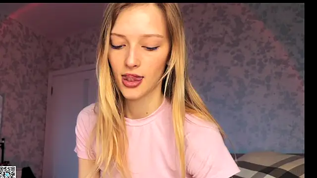 Evvie_Summn1 live sex cam