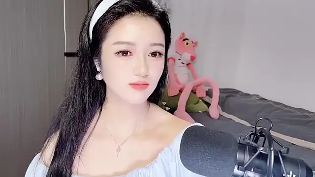 starsqimei live sex cam