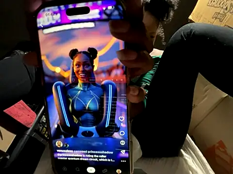 wynterheat live sex cam