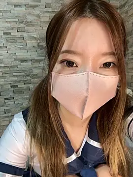 yuuhichan live sex cam