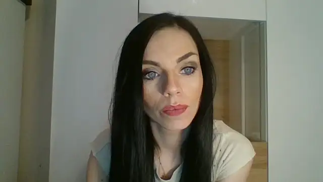 CassieSensual live sex cam