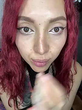 SelenaRouge1's cam snapshot