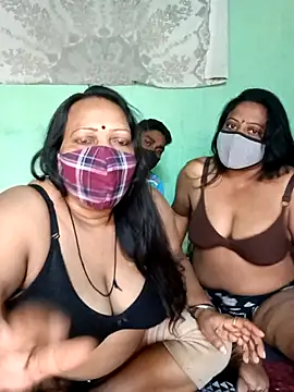 LoveOnStream live sex cam