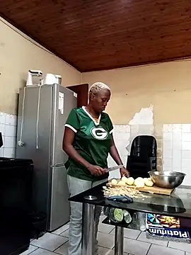 Blackthaithickchick's cam snapshot