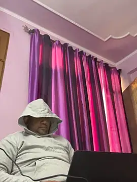 Dick_6inches_Delhi live sex cam