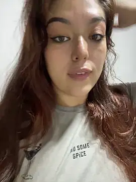 luna-mer's cam snapshot