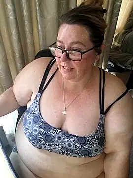 Iceprincess2bad4u live sex cam