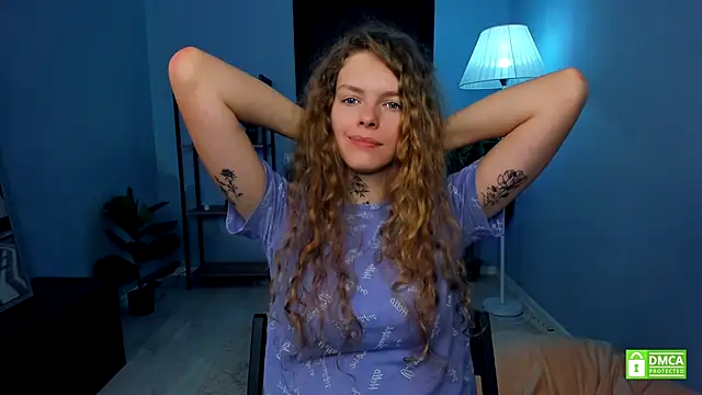 RayaNenlia's cam snapshot