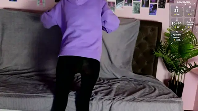 kaleriyaa_'s cam snapshot