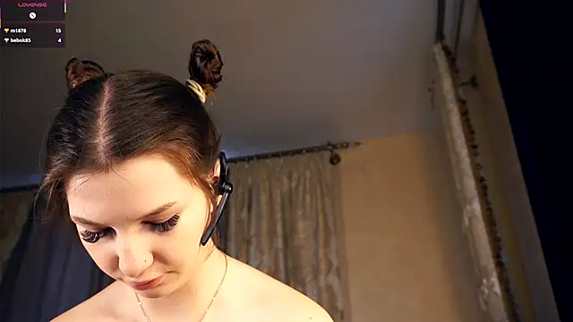 TheoPeecha's cam snapshot