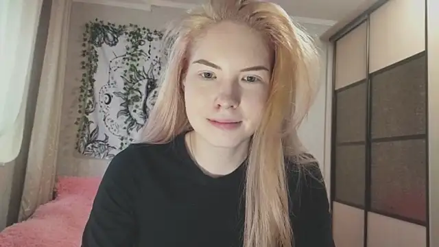 VETT_KITTY's cam snapshot