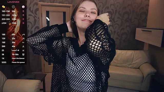 YoshieGradney's cam snapshot