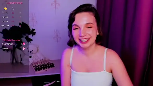 KindHazelHere_'s cam snapshot