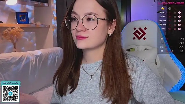 mia_here's cam snapshot