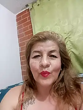 Abby-Blonde live sex cam