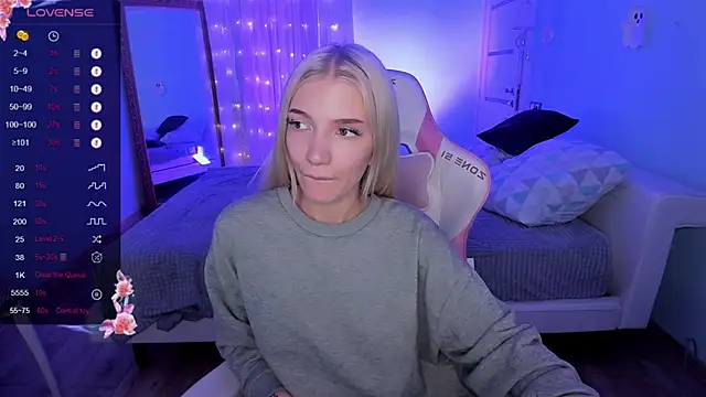 AnyaTaylor_'s cam snapshot