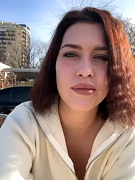 KikiWatson live sex cam