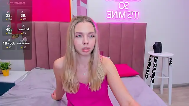 TessaAdorable's cam snapshot