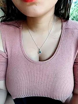 Rubyy_Nk live sex cam