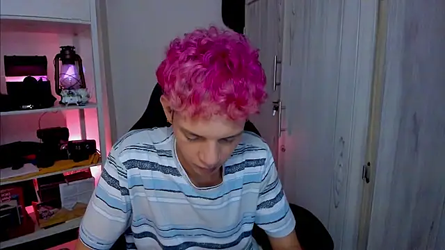 tylernova live sex cam