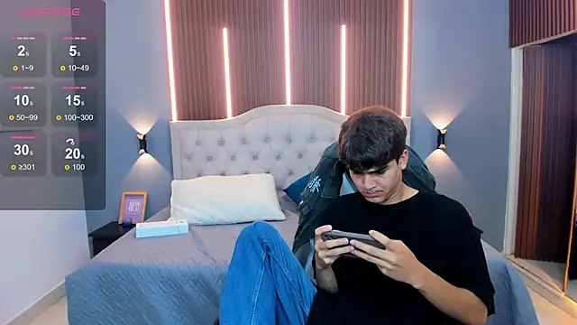 Tommy18__ live sex cam