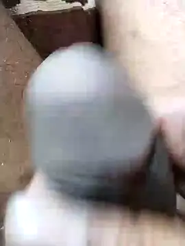 BadBoySmoker7070's cam snapshot