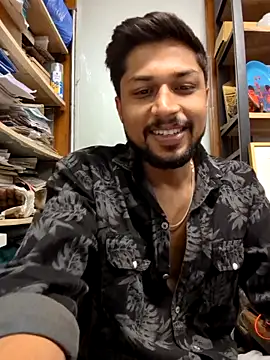 _IRRESISTIBLE_'s cam snapshot