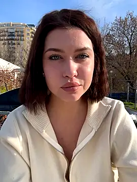 KikiWatson live sex cam