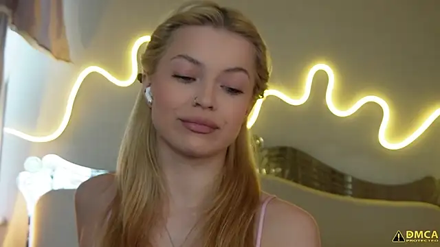 kellypeachcake live sex cam