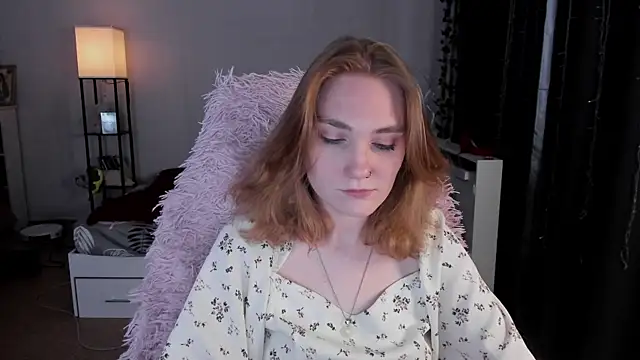 ReddHotPipper's cam snapshot