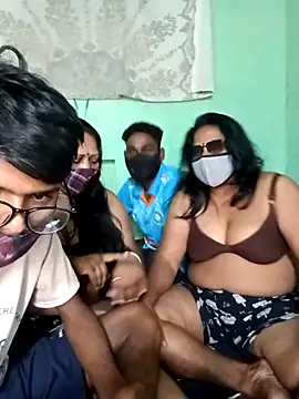 LoveOnStream live sex cam