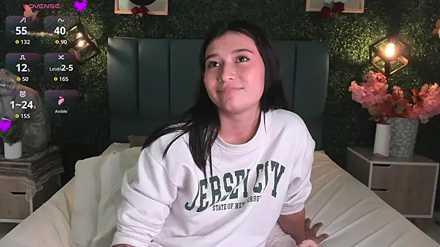 Rubyvixxen_'s cam snapshot