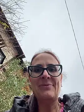 NataKitten live sex cam