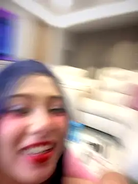 seraphine23 live sex cam